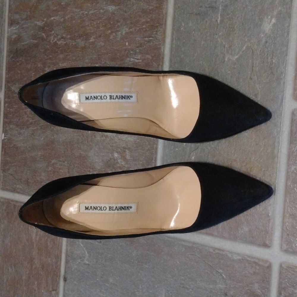 Manolo blahnik BB 105 black suede pump heel classic pump size 36.5